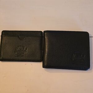 Herschel Pebbled Leather Wallet And Id Wallet